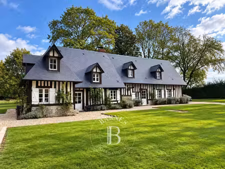 maison de luxe à vendre à moyaux