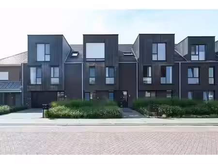appartement te huur in hoevenen met 2 slaapkamers
