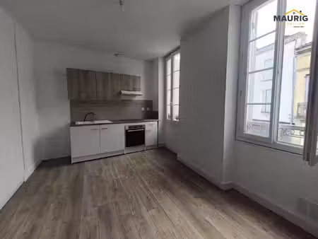 grand appartement en location à la réole