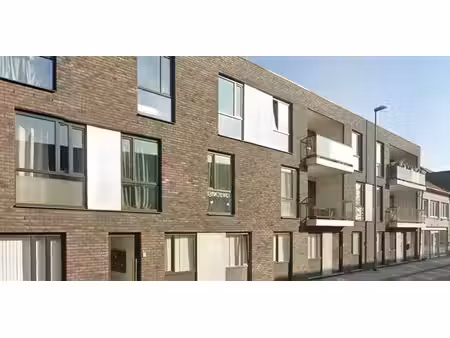 appartement à louer à mol pour € 900 avec 2 chambres à coucher