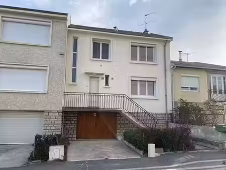 maison de ville avce grand jardin reims