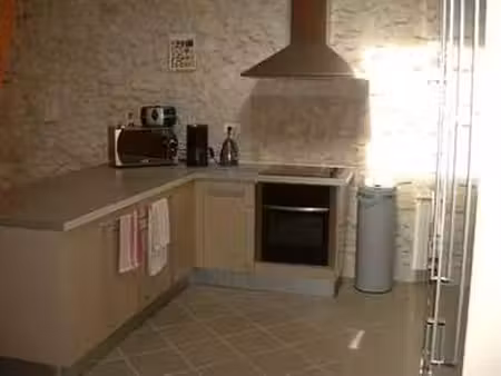 location appartement 3 pièces meublé à salles-d'aude (11110) : à louer 3 pièces meublé / 6