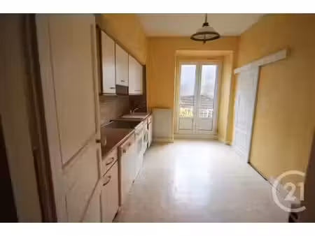 appartement f3 à louer - 4 pièces - 92 m2 - gannat - 03 - auvergne