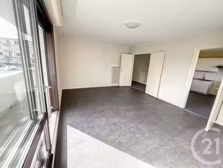 appartement f4 à louer - 4 pièces - 98 46 m2 - riom - 63 - auvergne