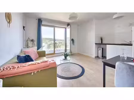 location meublée appartement 1 pièce 25.01 m² à ville-d'avray (92410)  1 078 €