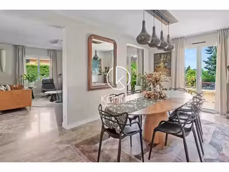 dardilly maison familiale rénovée 176 m² terrain arboré 1 370 m²
