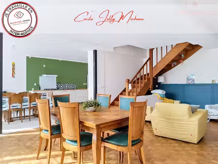 maison familiale - 173m² - 6 chambres - jardin arboré de 5532m² -