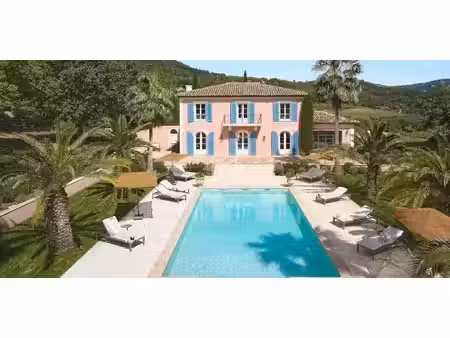 villa avec piscine et jardin grimaud (83)