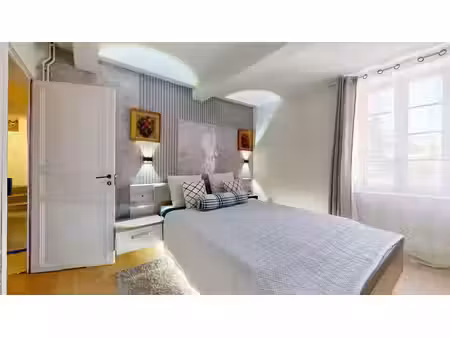 maison de village 200 m2 7 pièces  4 chambres 2 terrasse