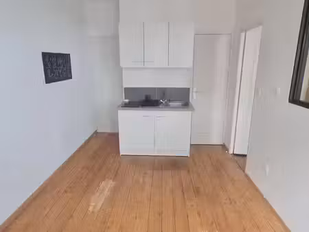 location appartement 2 pièces 24 m² à croix (59170)  550 €