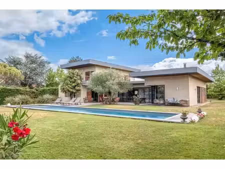 maison de luxe à vendre à saint-genis-laval