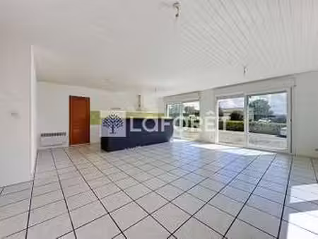 vente maison à moncoutant-sur-sèvre (79320) : à vendre / 84m² moncoutant-sur-sèvre