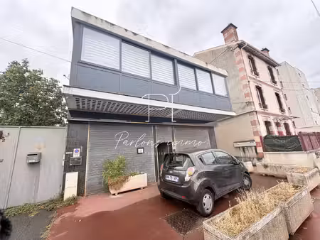 murs libre locaux commerciaux a vendre