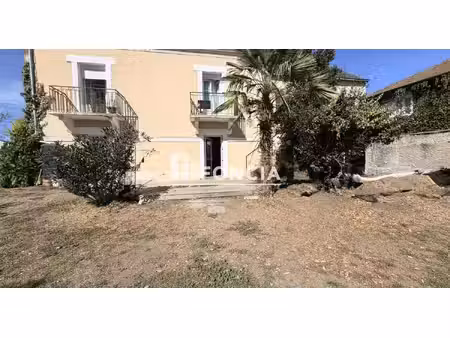 maison t5  4 chambres + studio indépendant avec jardin à la flèche