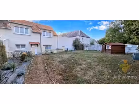 maison 3 pièces de 79 m² avec jardin  abri et garage à lailly en val