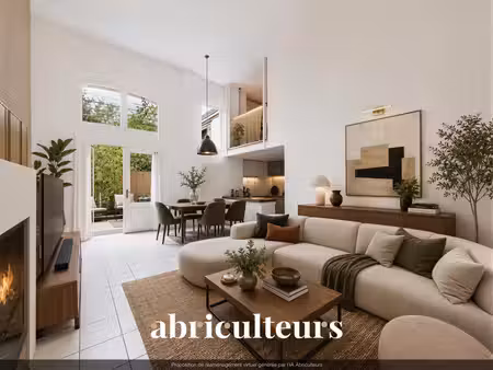 charmant duplex aux beaux volumes avec extérieur privatif  à vendre aux lilas (93260)