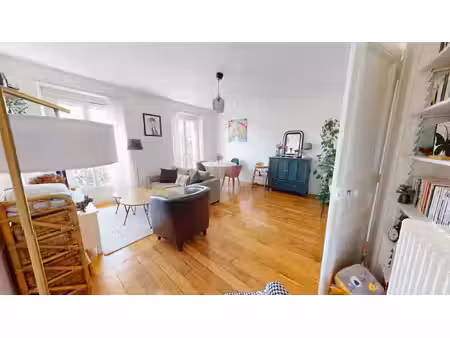 vente appartement 3 pièces  70.03m²  saint