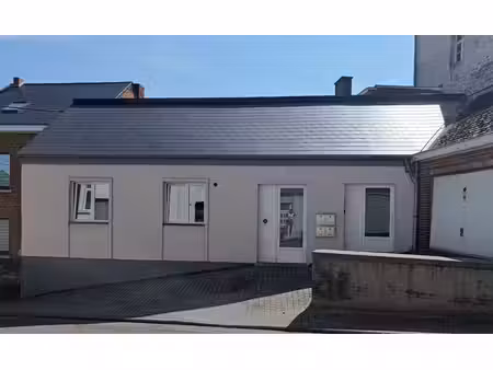 appartement 2 chambres rénové à louer à walcourt