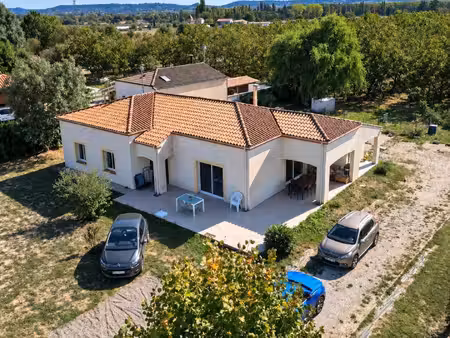 maison contemporaine de 145 m² sur un terrain de 1 921 m² – lédat (47)