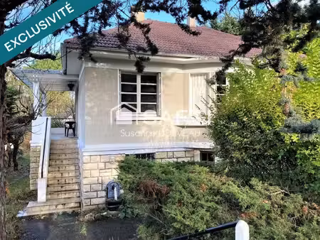 maison à rénover avec jardin bucolique proche toutes commodités