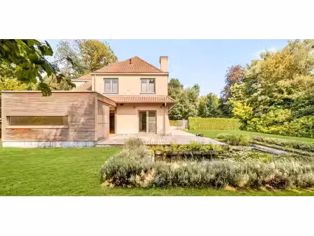 villa à louer à sint-martens-latem pour € 2.890 avec 4 chambres à coucher