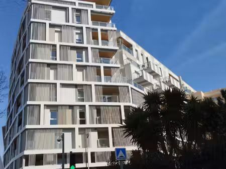 appartement 4 pièces + place de parking marseille 13006
