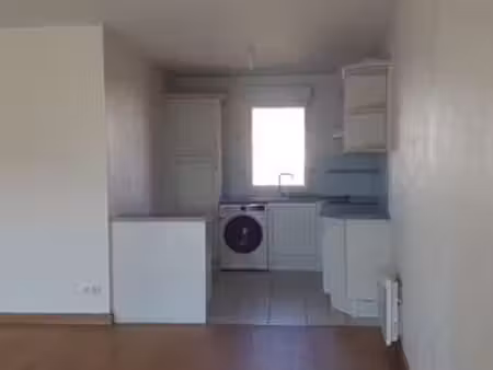 location appartement chambre à redon (35600) : à louer chambre / 70m² redon