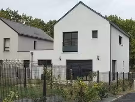 location maison à guichen (35580) : à louer / 125m² guichen