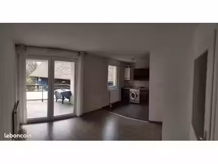 appartement beau 2 pièces de 40 m2