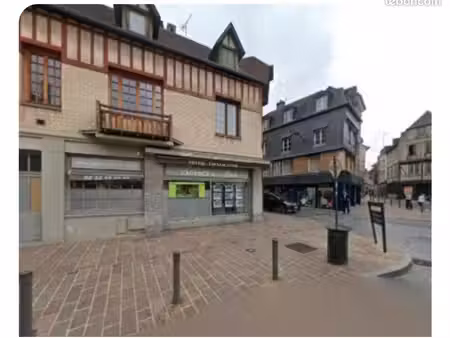 local commercial à louer