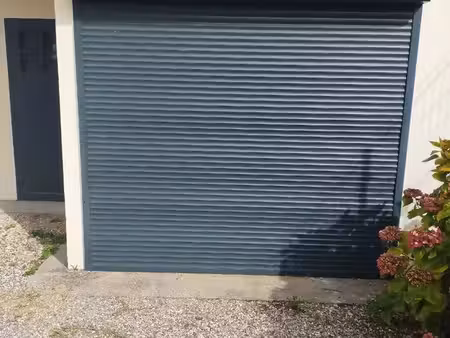 particulier loue garage