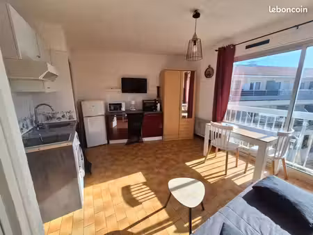 studio 2 pièces 21 m²