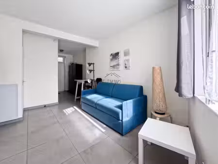 studio 1 pièce 22 m²