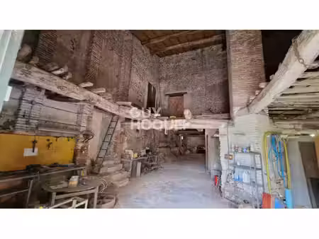 pollestres a vendre en exclusivite - belle grange a renover avec fort potentiel