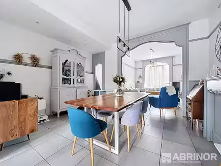 maison 1930 au cachet préservé - 4 chambres - jardin.