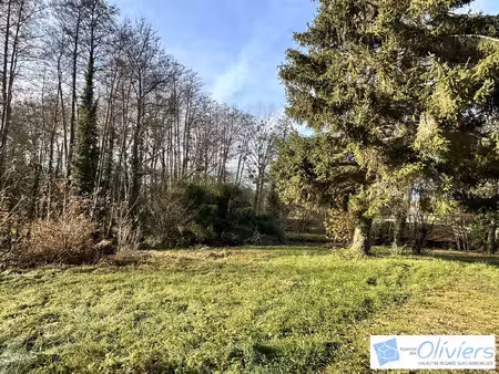 terrain senlisse 1842 m2