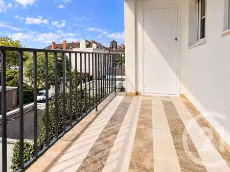 appartement f5 à vendre - 5 pièces - 96 33 m2 - chalons en champagne - 51 - champagne-arde