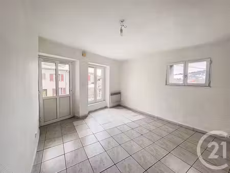 appartement f1 à louer - 1 pièce - 16 76 m2 - la roche blanche - 63 - auvergne