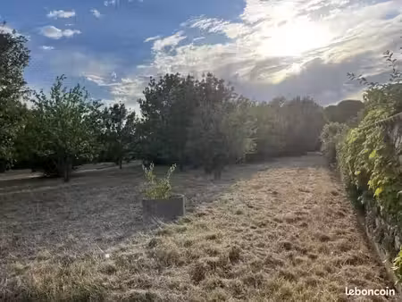 vente terrain 2400 m² à villemoustaussou (11620)  177 000 €