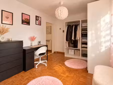location appartement 3 pièces 57 m² à dijon (21000)