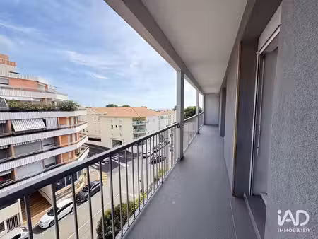 appartement à saint-raphaël (83700)