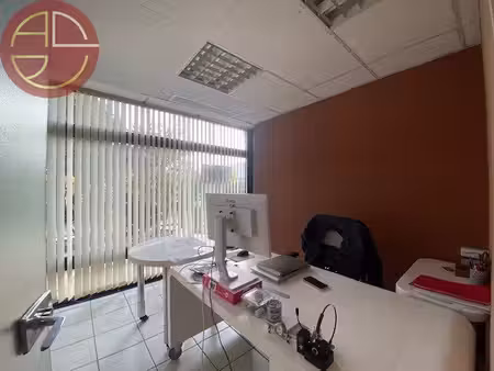 local commercial