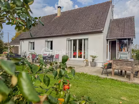 maison de 90 m² à manneville-la-pipard