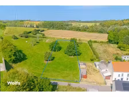 belle parcelle à bâtir d’une superficie de 2.765 m²