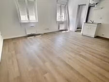 studio refait à neuf