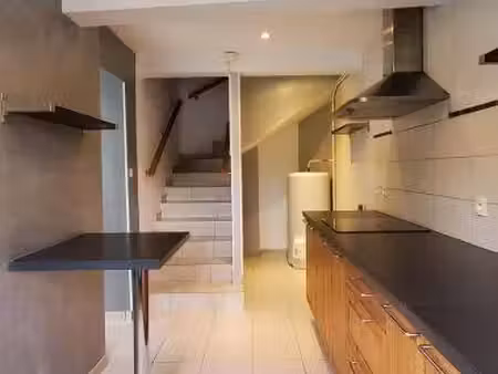 maison de ville à louer
