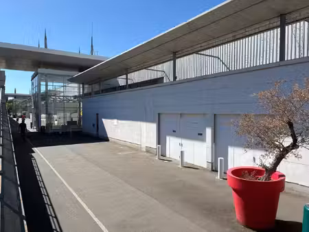 location local commercial 48m² olivet 45160