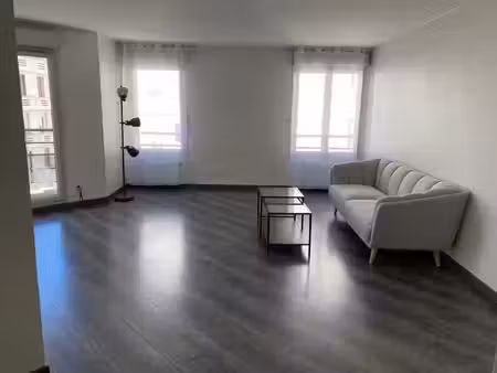 location meublée appartement 3 pièces 73.09 m² à lyon 3ème (69003)  1 380 €