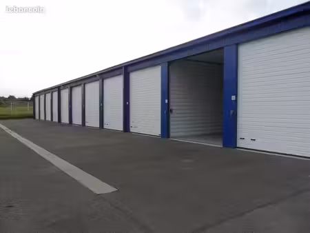 grand garage - box - local - entrepôt - stockage