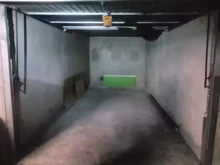 box garage sécurisé stationnement à 2 min gare lyon perrache